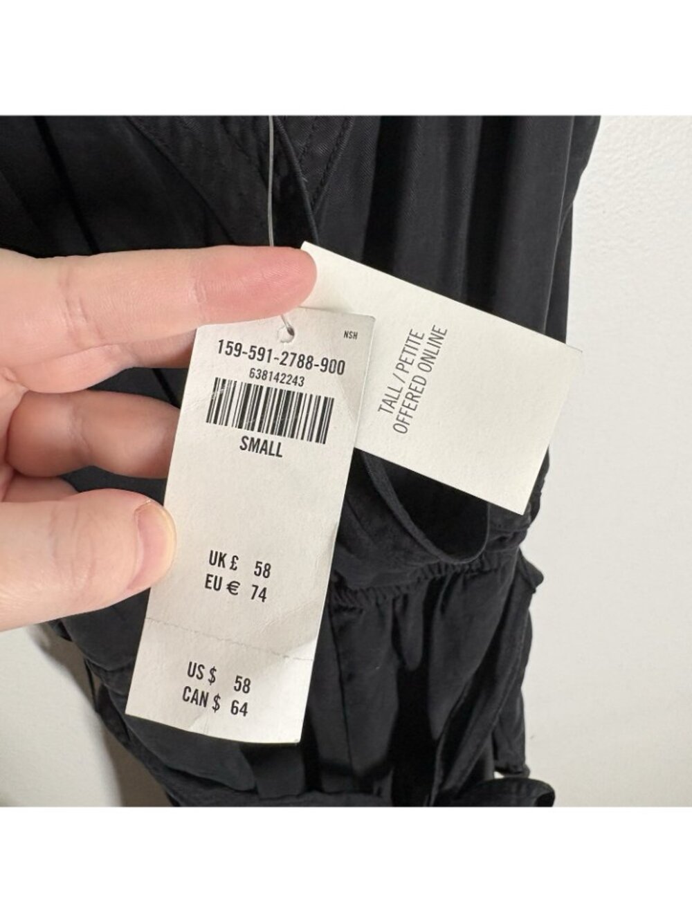 Abercrombie & Fitch Wmn S Black Sleeveless Tie Waist Surplice Utility Romper NWT - Picture 9 of 12